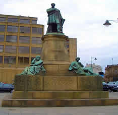 Statue of George Stephenson - Photograph by Jacqueline Banerjee
